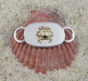 Oval Clasp w/ 14k Crab