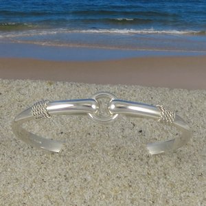 Sterling Silver Center Ring Bracelet