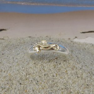 Stacker Ring w/ 14k Sea Horse