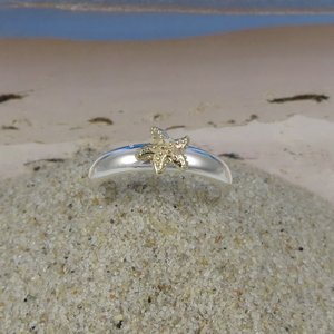 Stacker Ring w/ 14k Starfish