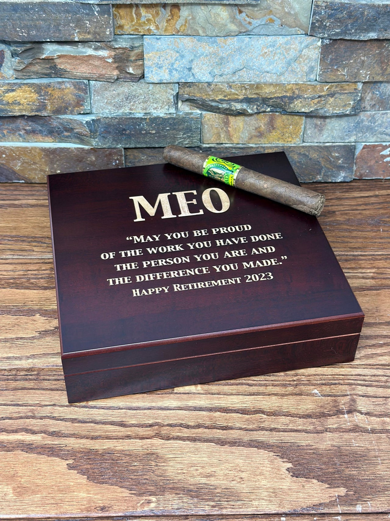 Personalized Cigar Box, Custom Humidor, Best Man, Engraved Gifts for Men, Fathers Day, Groomsman, Cigar Accessories, Anniversary, Retirement