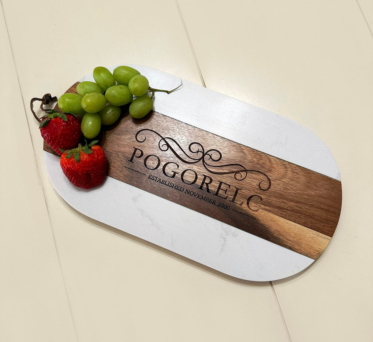 Personalized Charcuterie Board, White Marble & Acacia Wood, Serving Tray, Home decor, Kitchen Gift, Wedding Gift, Birthday, Mother's Day
