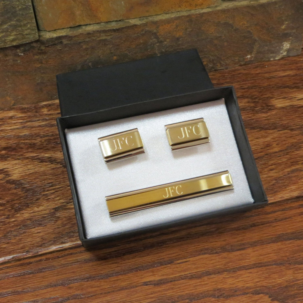 Personalized Cuff Links With Monogrammed Tie Clip